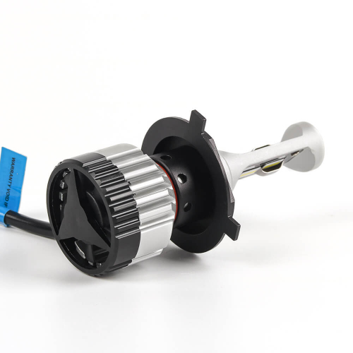 Светодиодная автомобильная Led лампа головного света Carex F18/H4 Светодиодная автомобильная Led лампа головного света Carex F18/H4